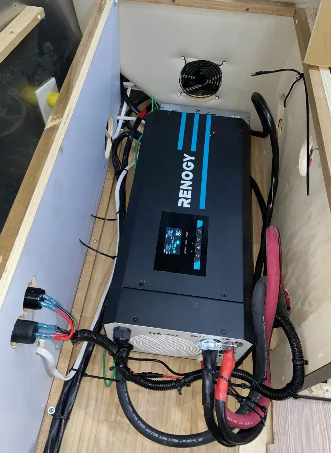 RV electrical system repair in Fellsmere, FL